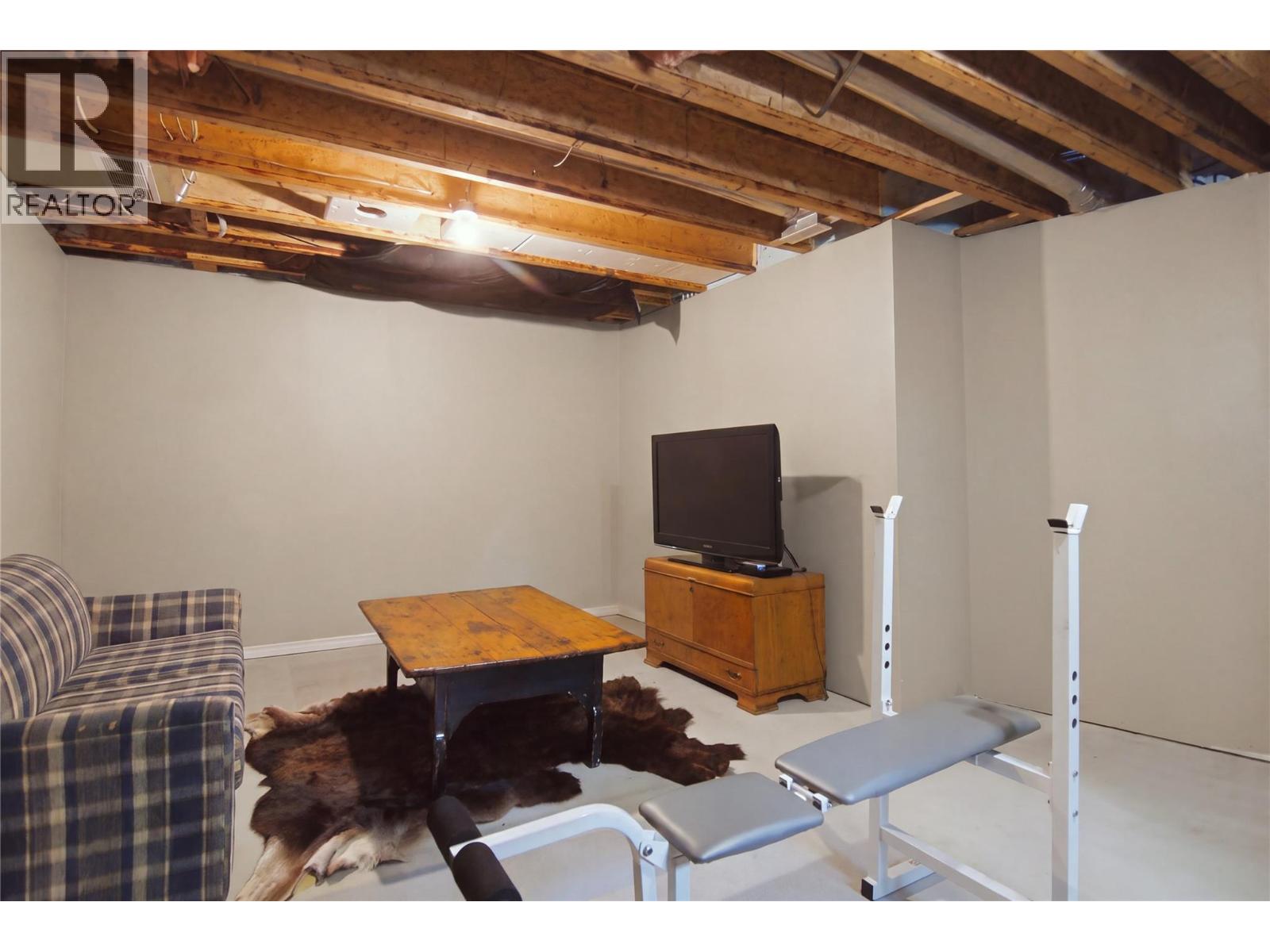 9201 Finlay Road Property Photo 38