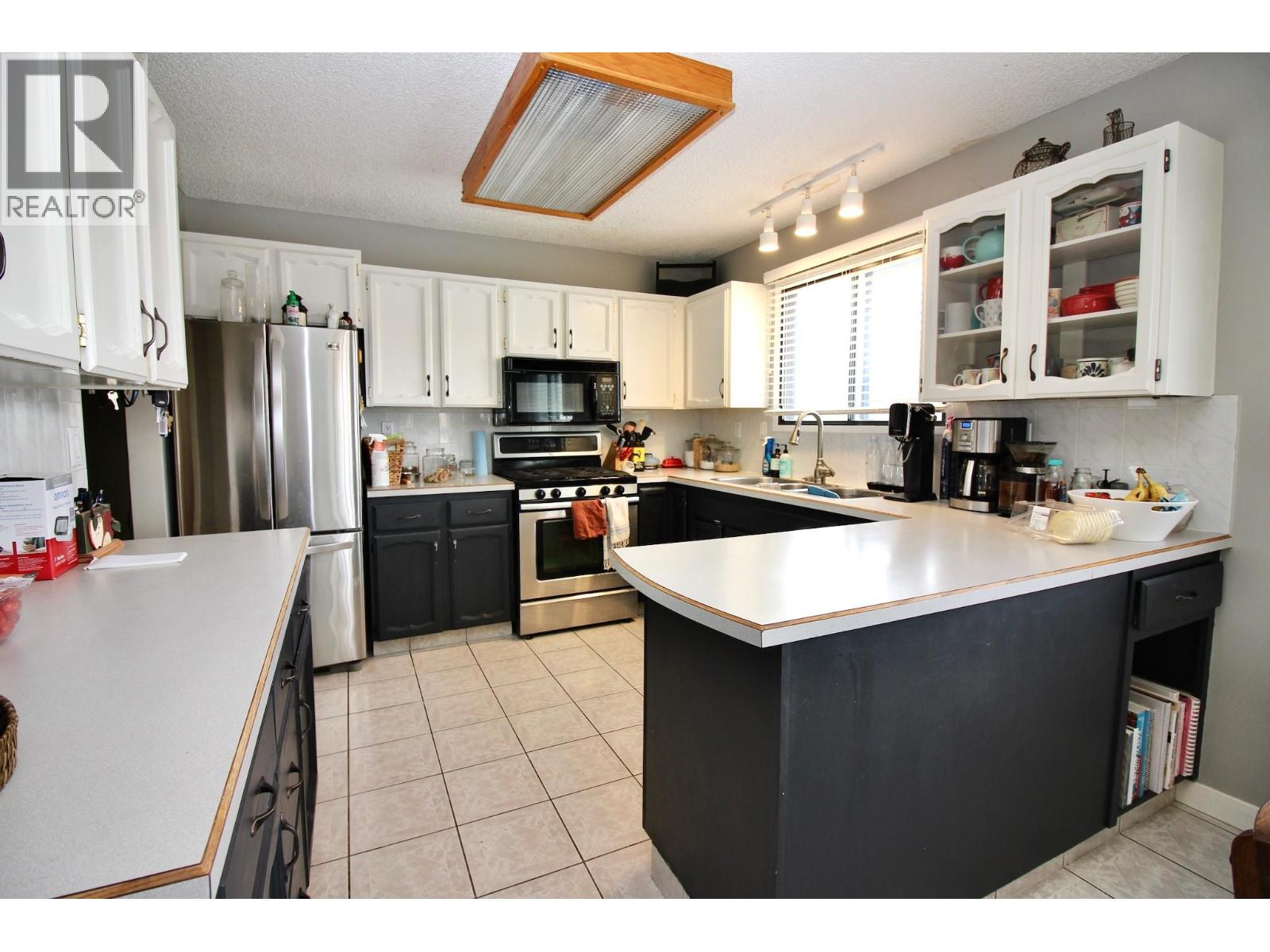 620 Wenric Crescent Property Photo 9