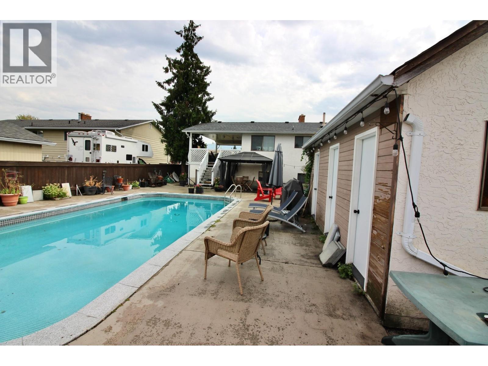 620 Wenric Crescent Property Photo 31