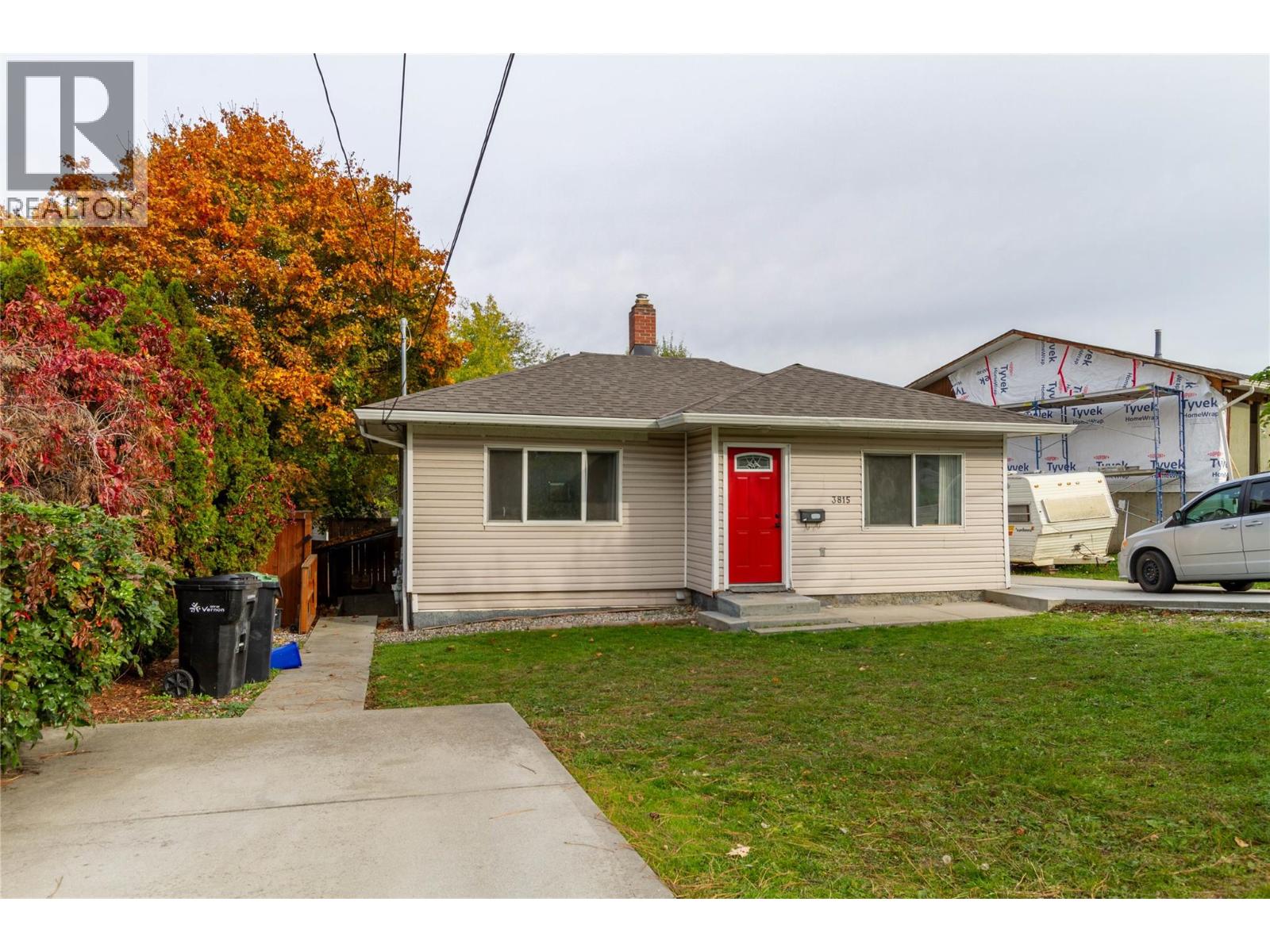 3815 Okanagan Avenue Property Photo 1