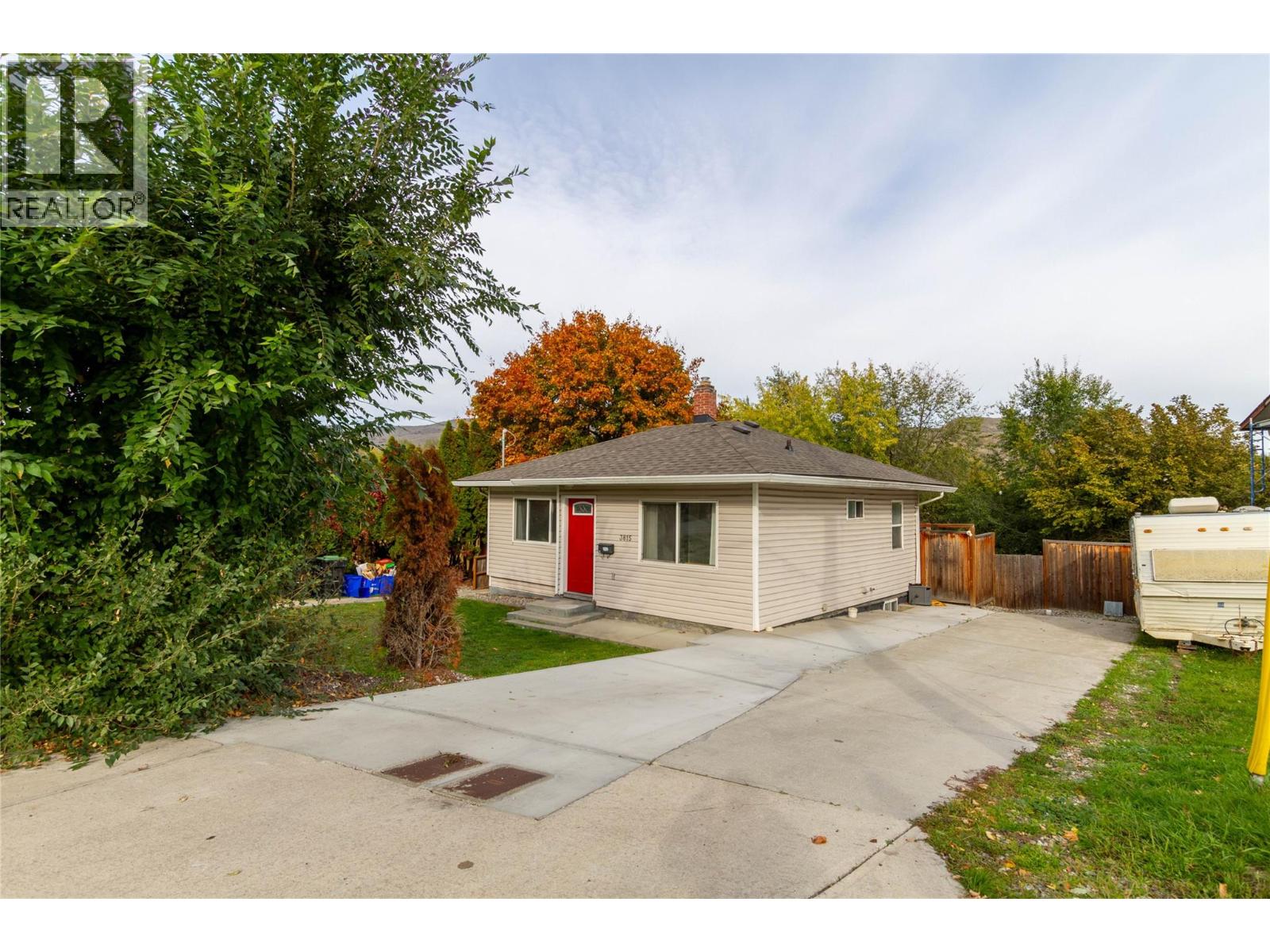 3815 Okanagan Avenue Property Photo 2