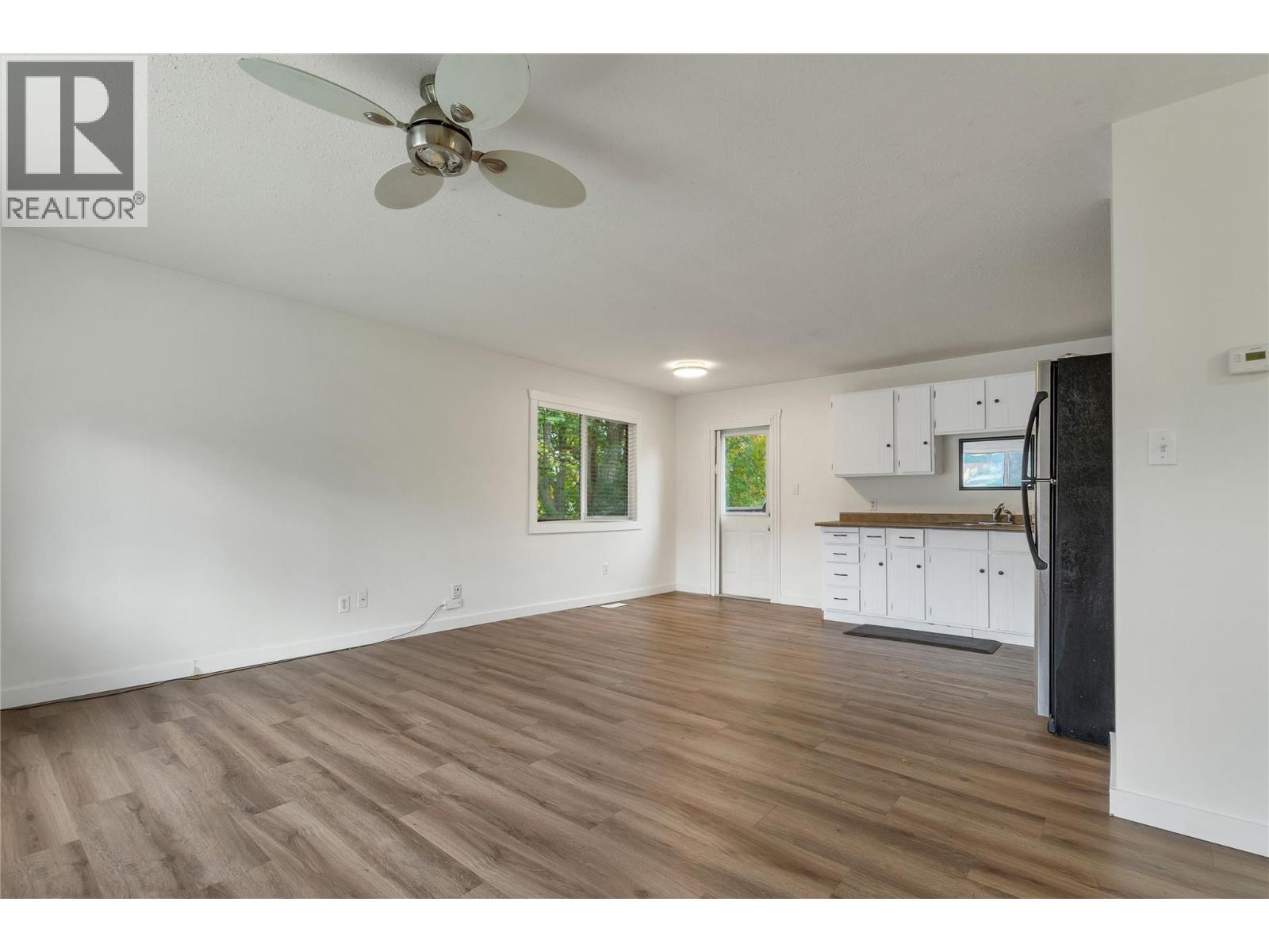 3815 Okanagan Avenue Property Photo 9