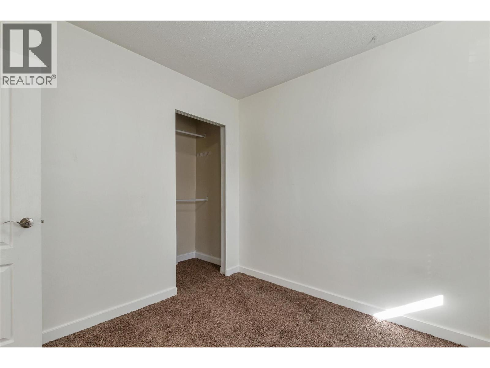 3815 Okanagan Avenue Property Photo 15