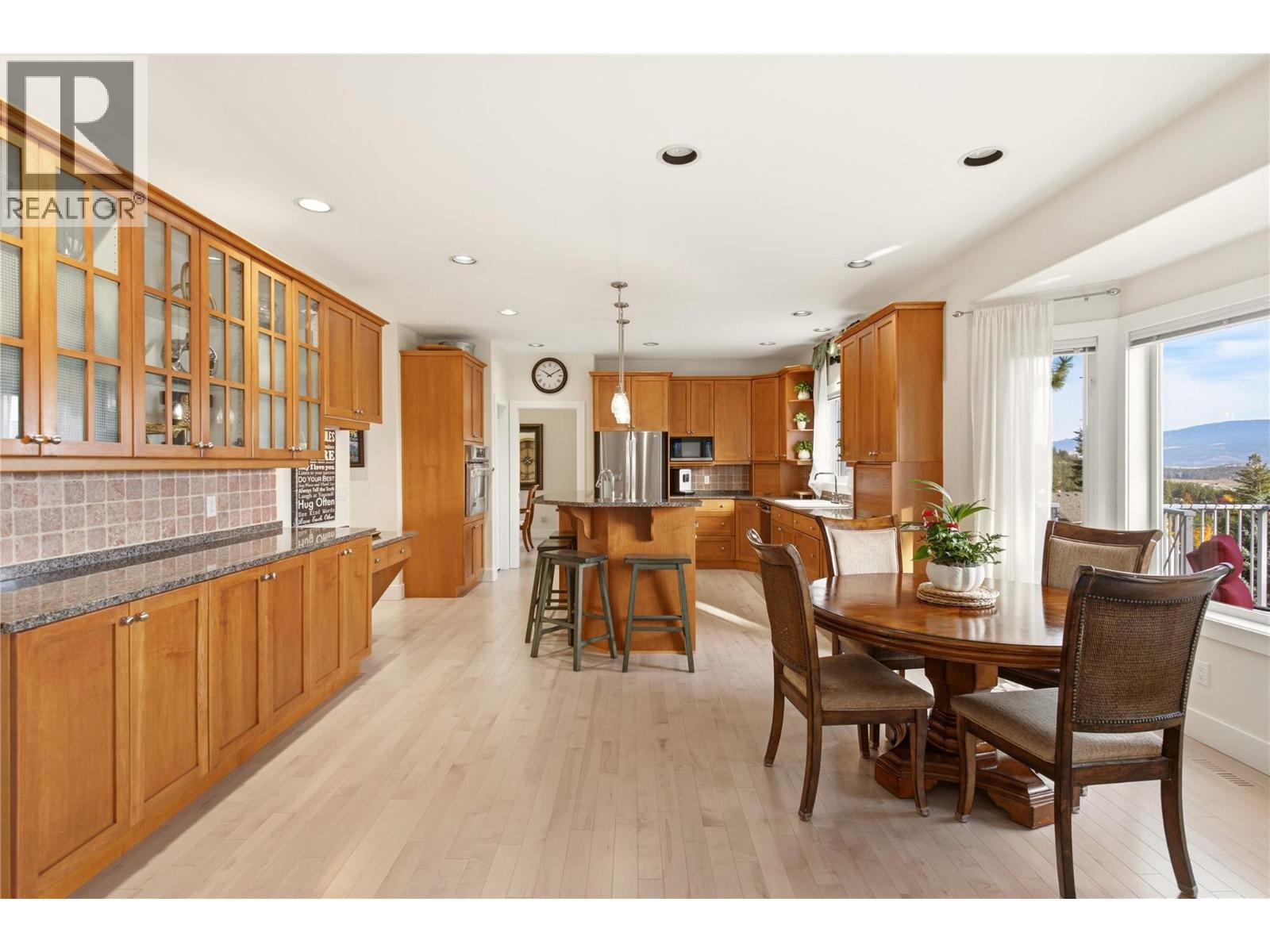 1030 Skeena Drive Property Photo 16