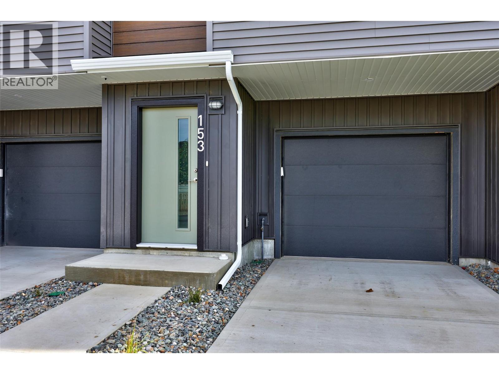 153 Park Street Property Photo 5