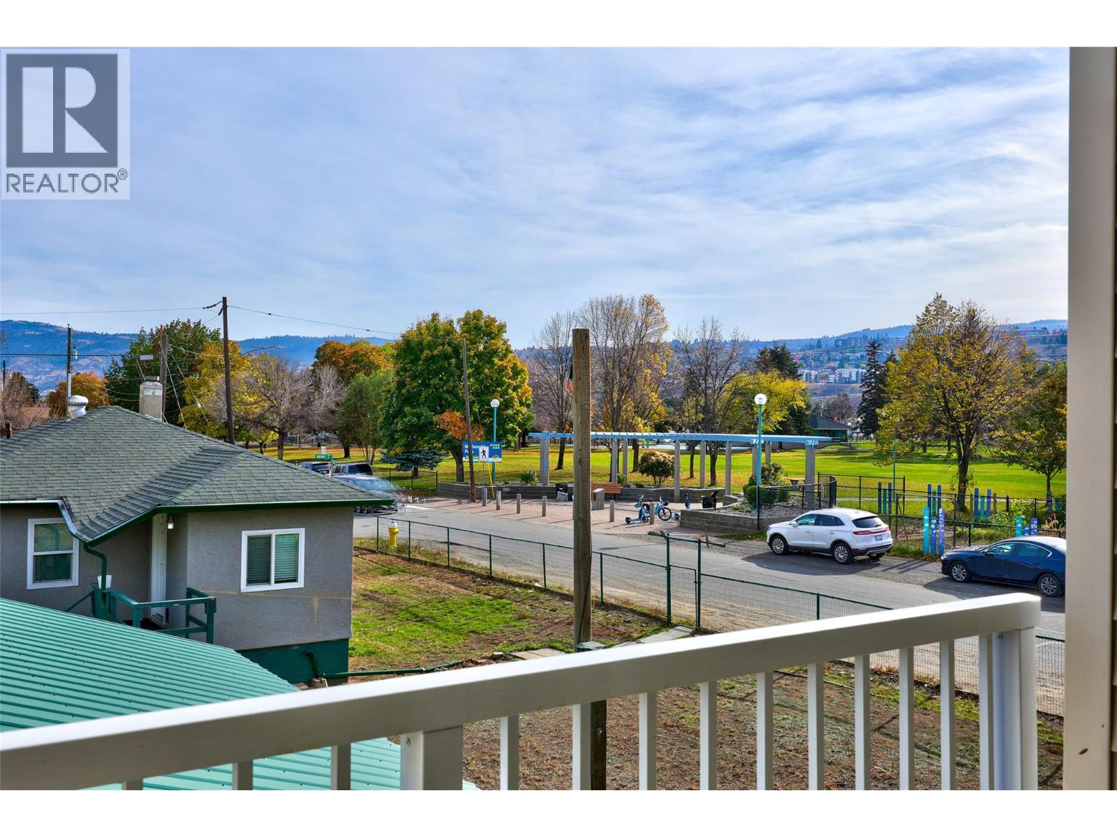 153 Park Street Property Photo 14