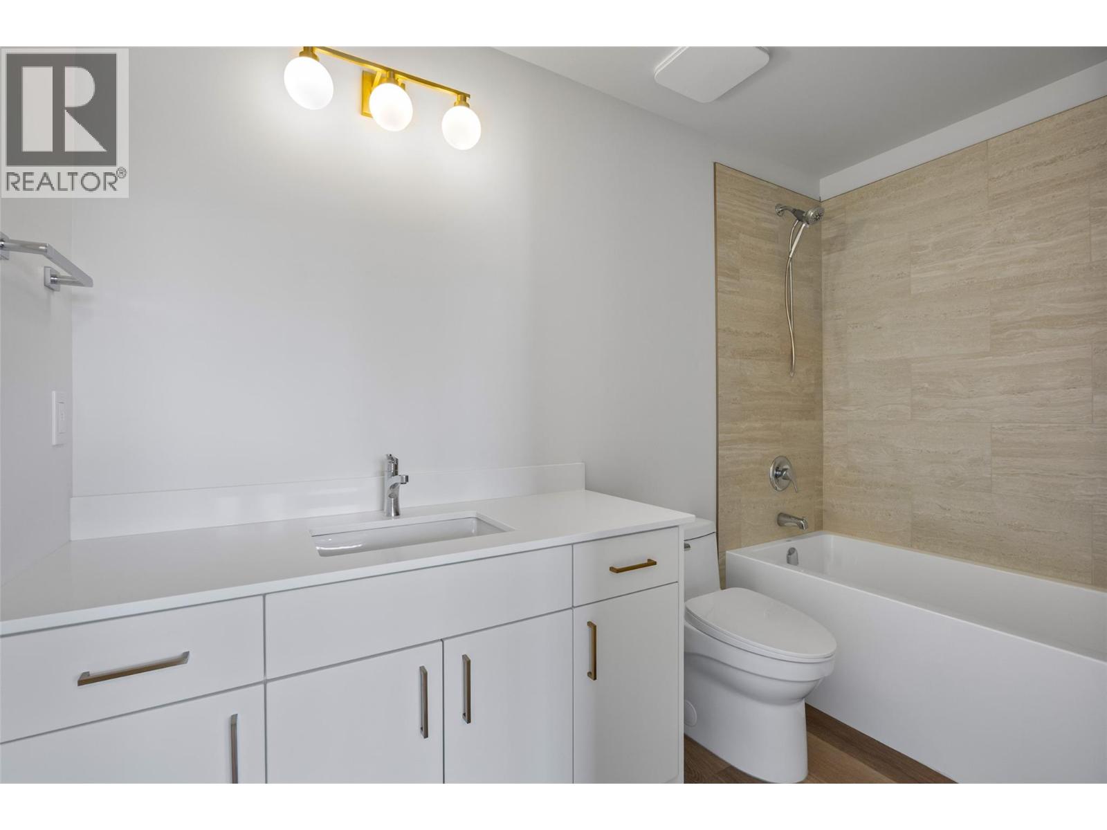 153 Park Street Property Photo 23