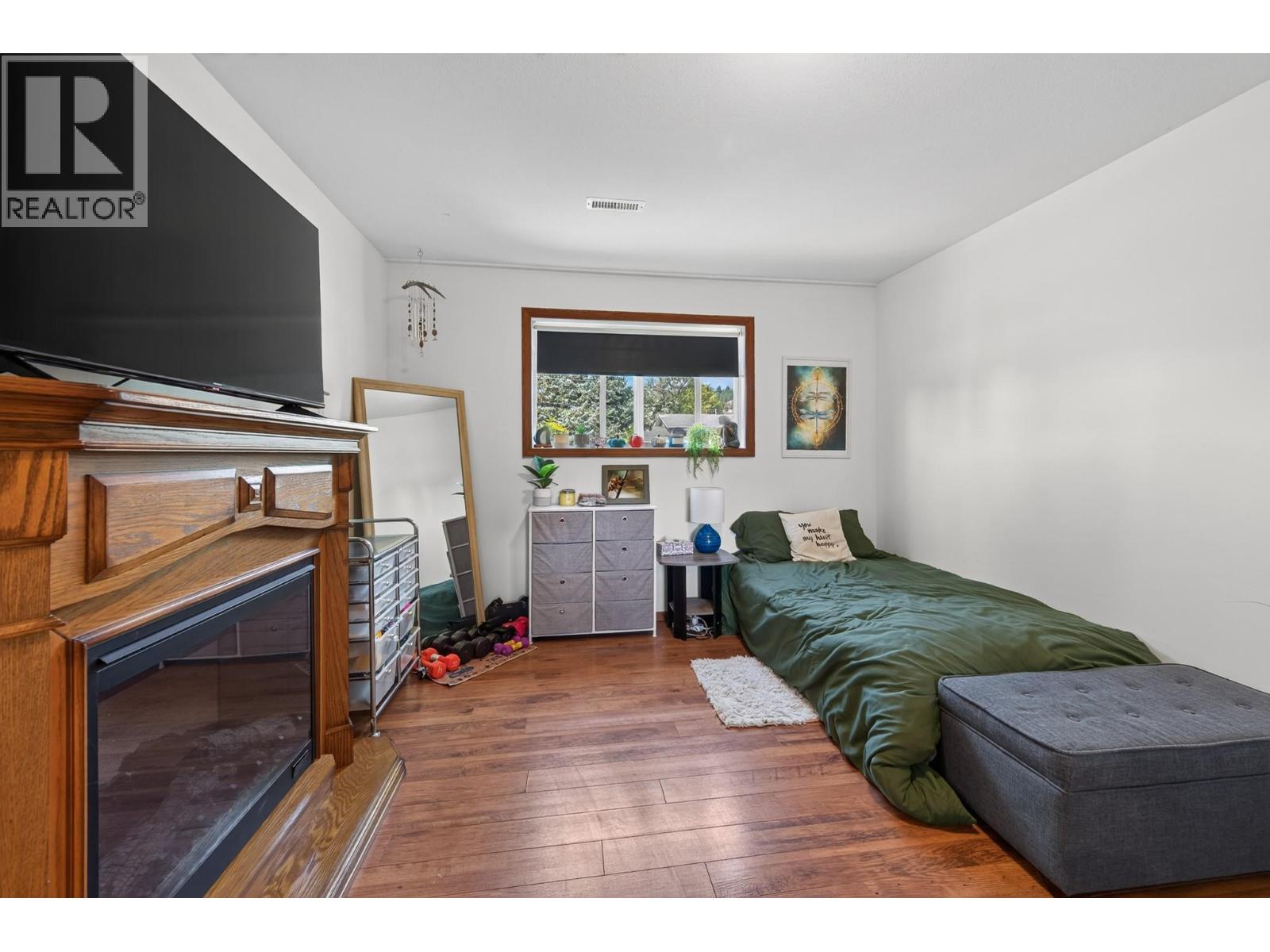 6750 Heffley Road Property Photo 35