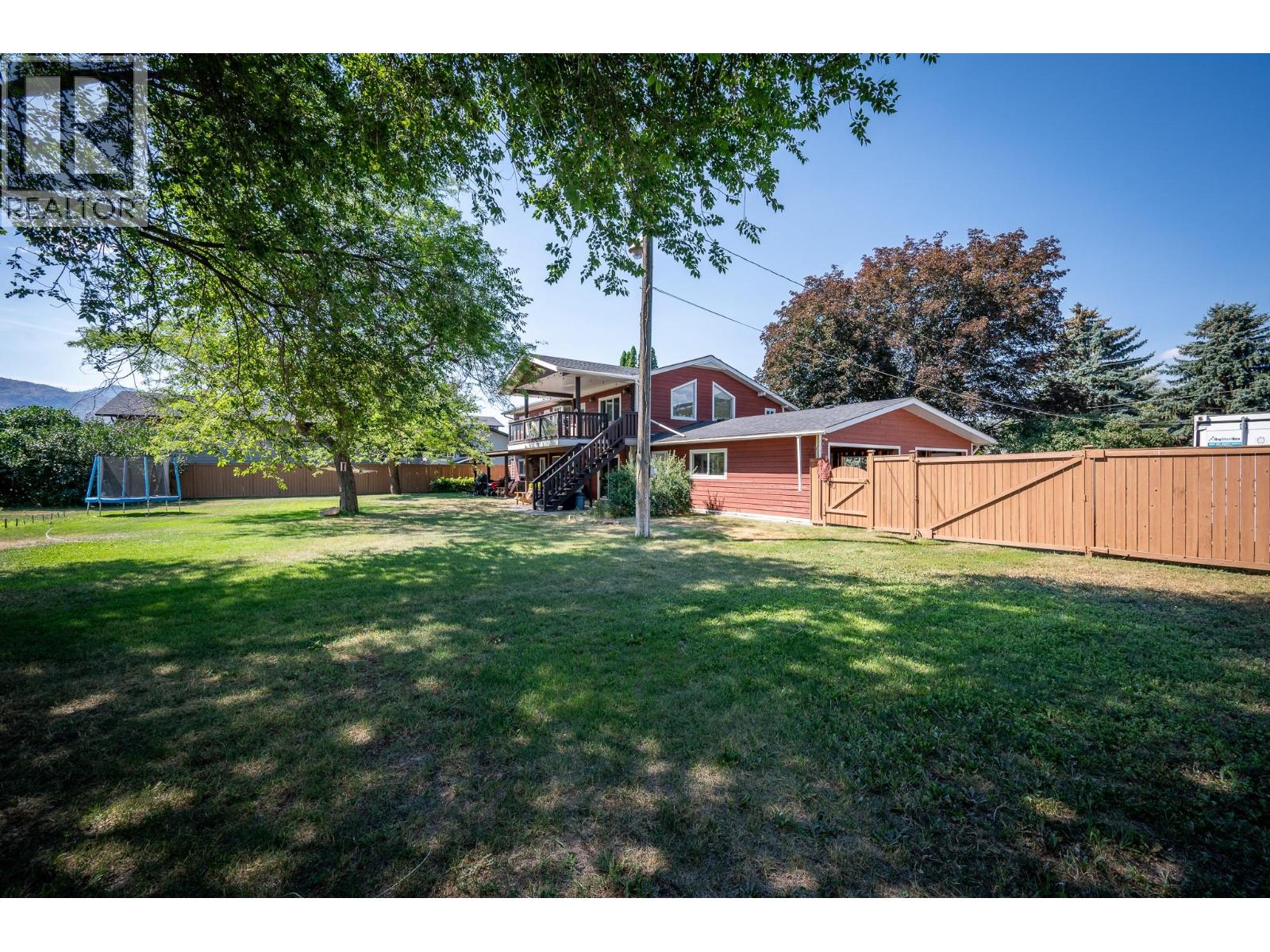 6750 Heffley Road Property Photo 40