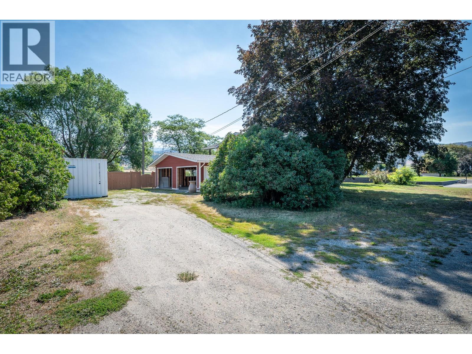 6750 Heffley Road Property Photo 46