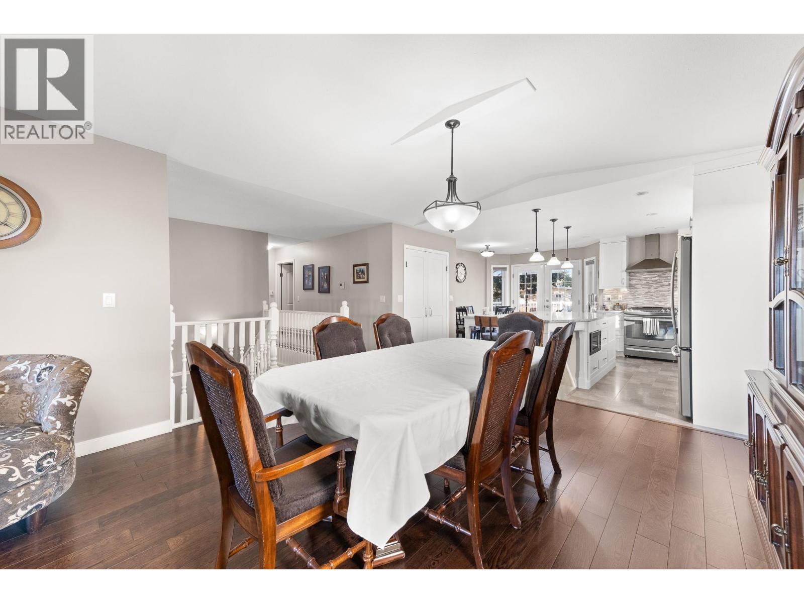 1912 Birch Street Property Photo 15