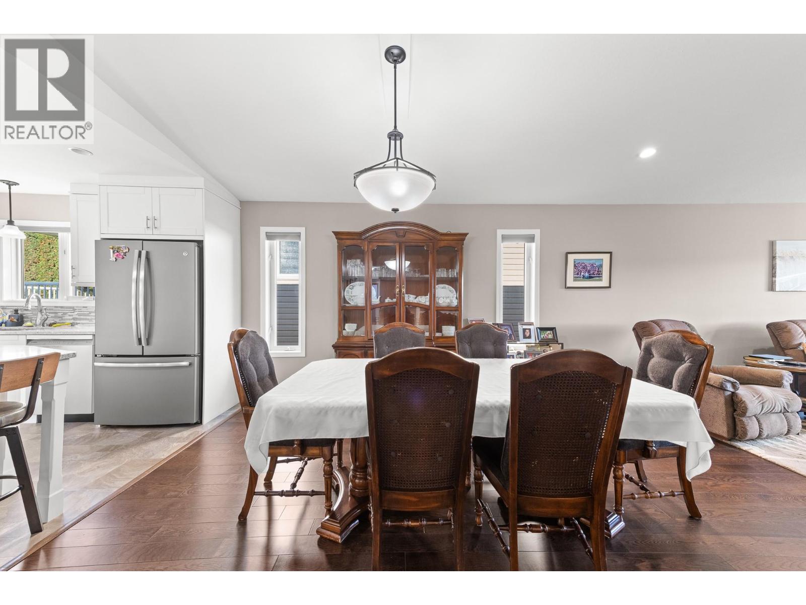 1912 Birch Street Property Photo 17