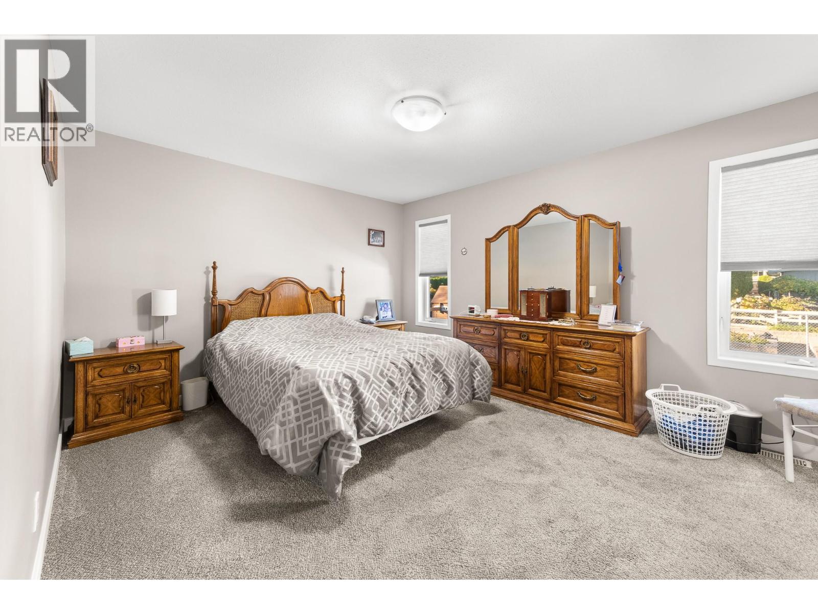 1912 Birch Street Property Photo 24