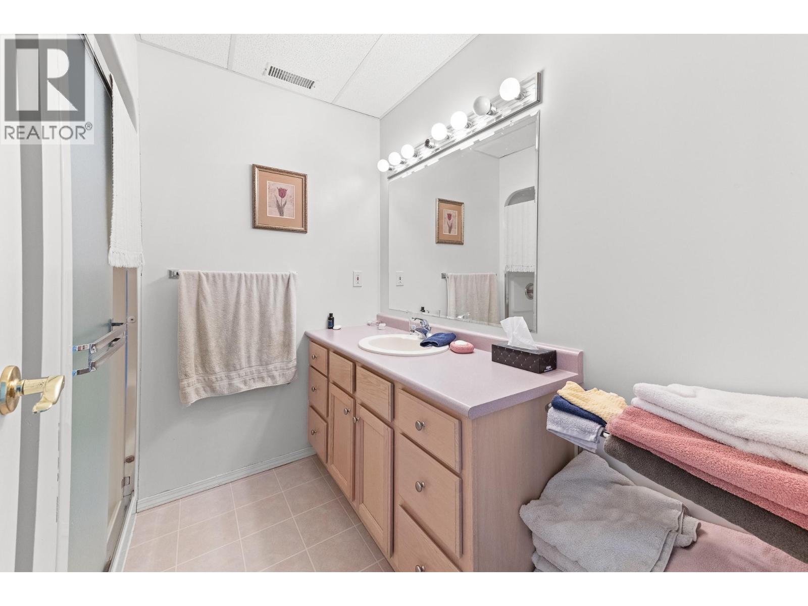 1912 Birch Street Property Photo 39