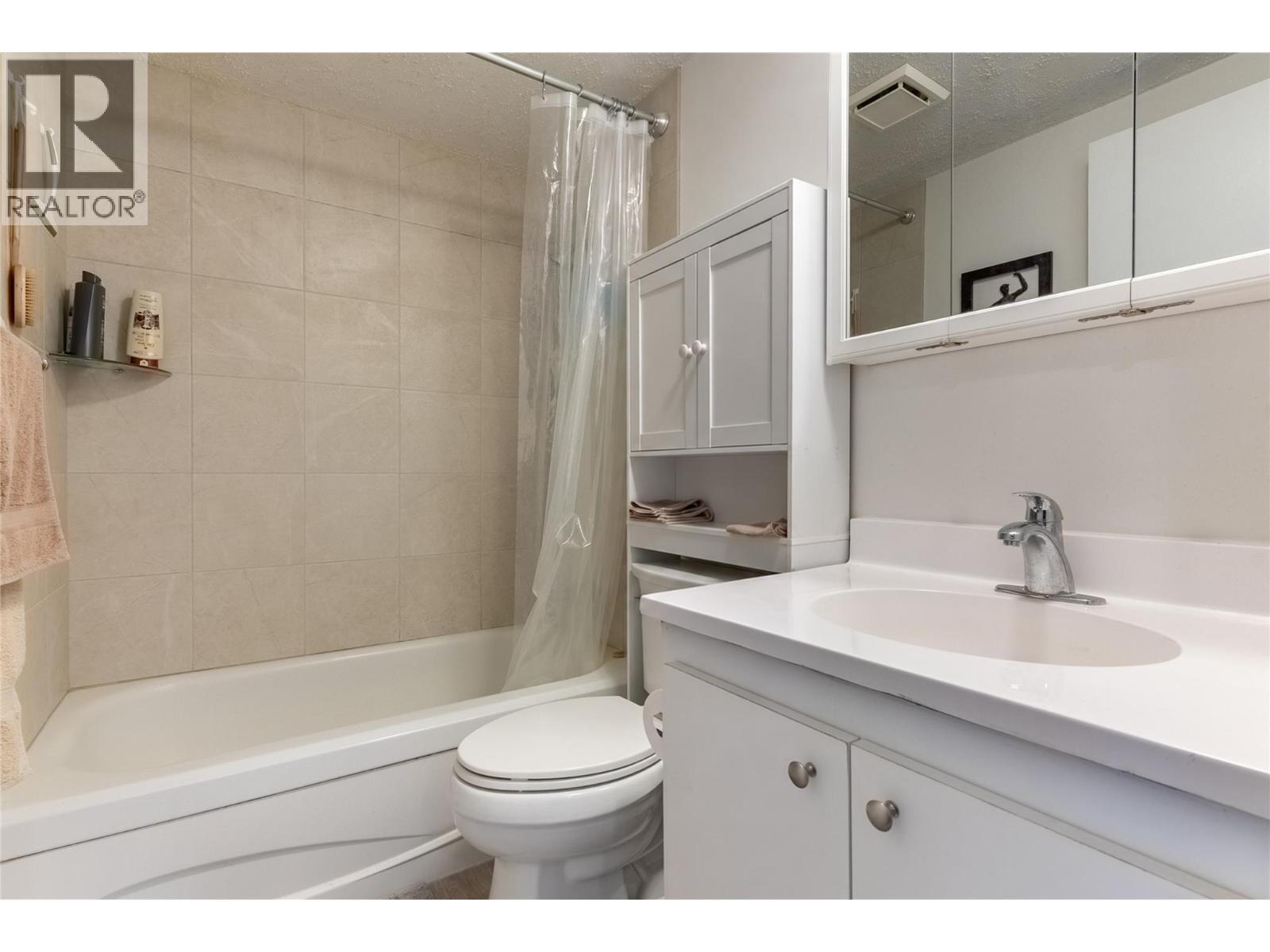 280 Alder Drive Unit# 218 Property Photo 11
