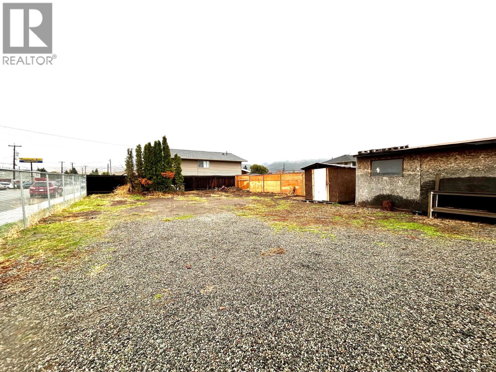 1990 Houston Street Property Photo 2