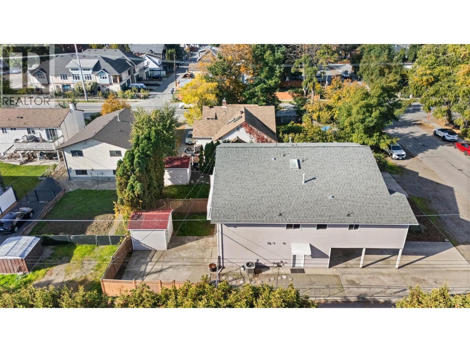 721-725 Francis Avenue Property Photo 51
