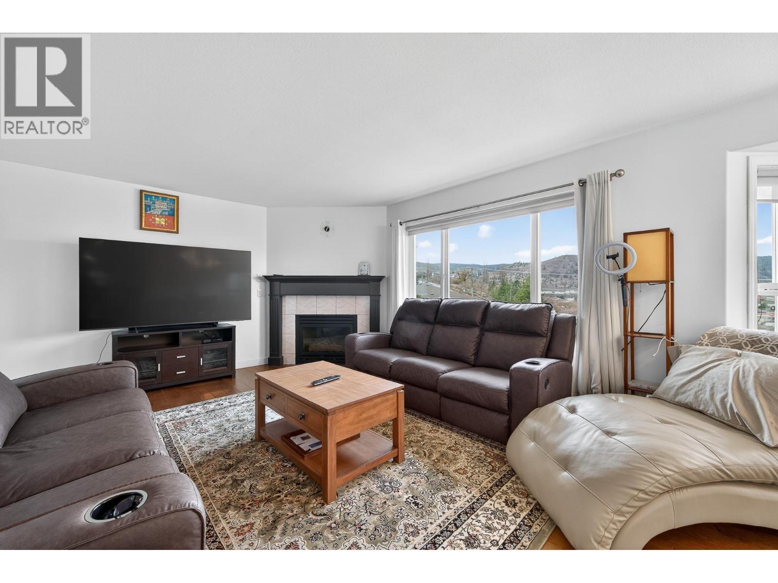 1575 Springhill Drive Unit# 5 Property Photo 6