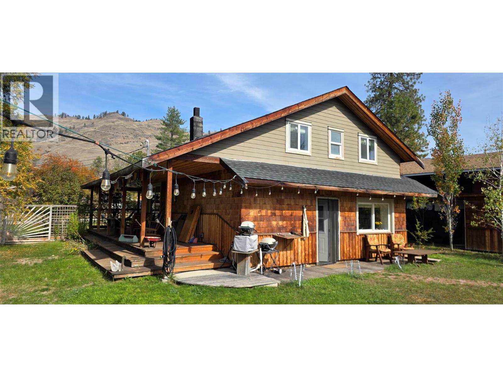468 Sixth Avenue Property Photo 1