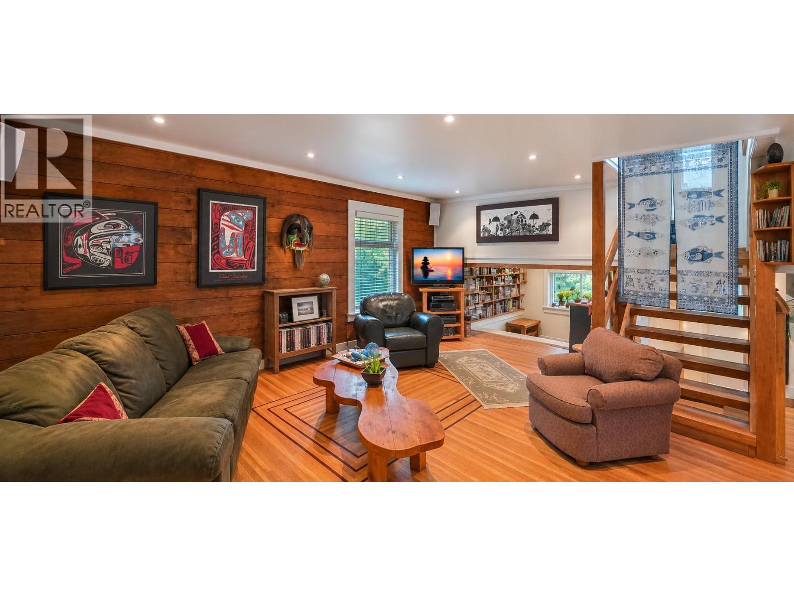 468 Sixth Avenue Property Photo 21