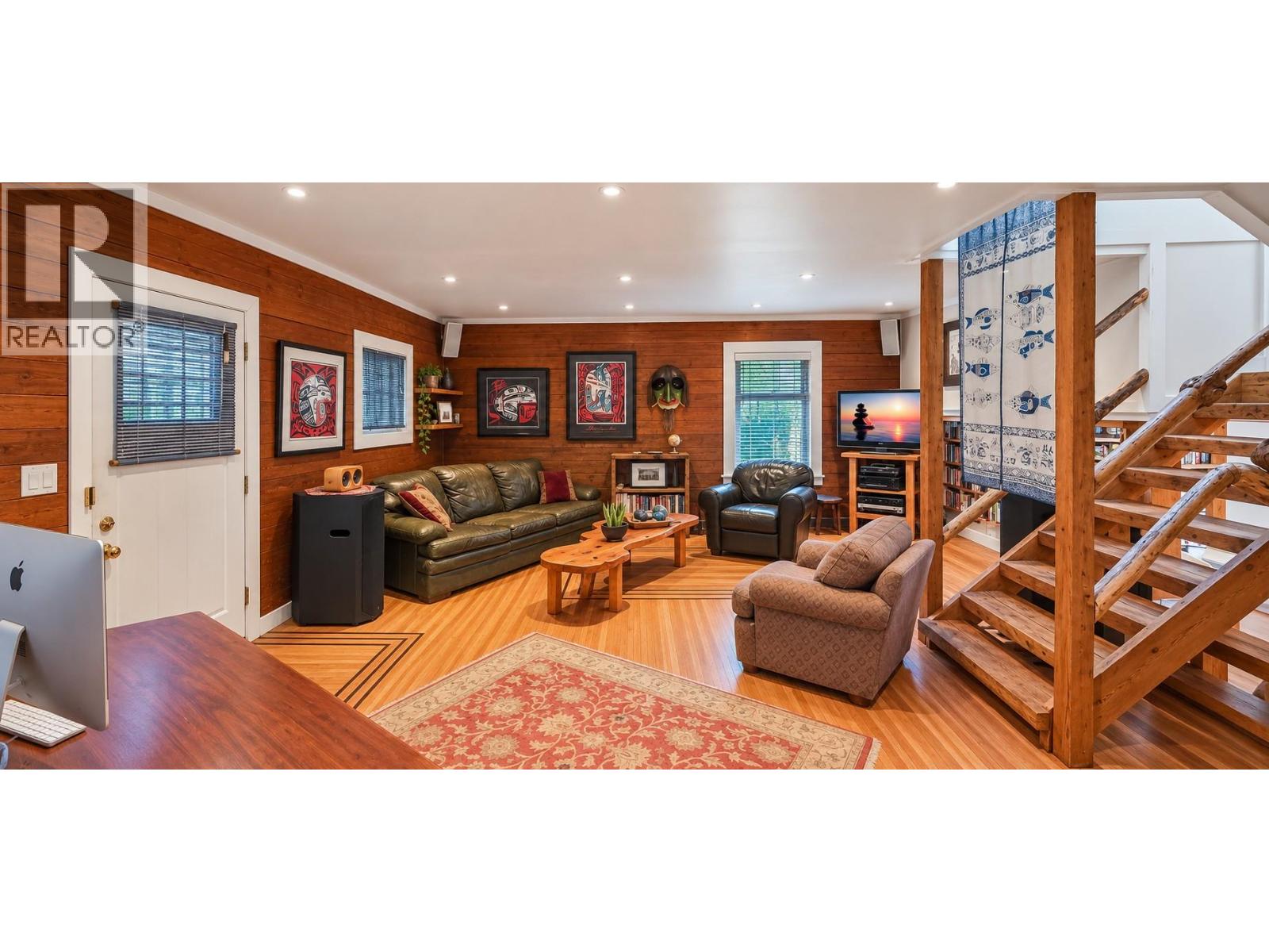 468 Sixth Avenue Property Photo 23