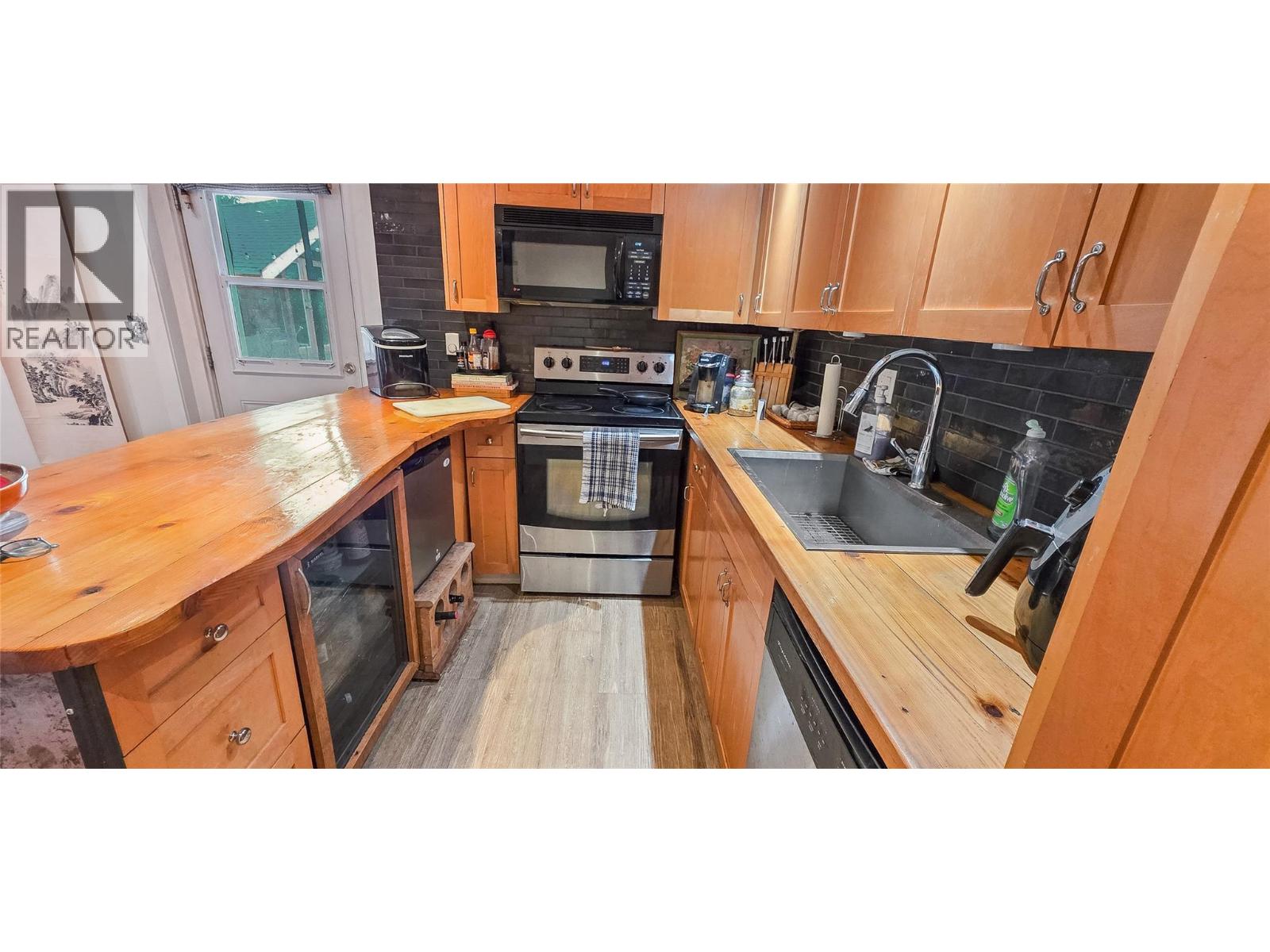 468 Sixth Avenue Property Photo 29