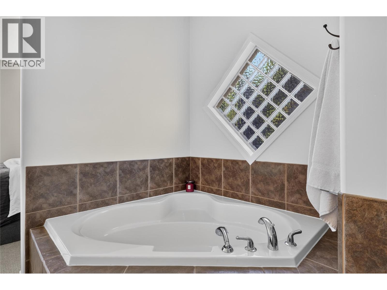 7079 Jasper Drive Property Photo 30