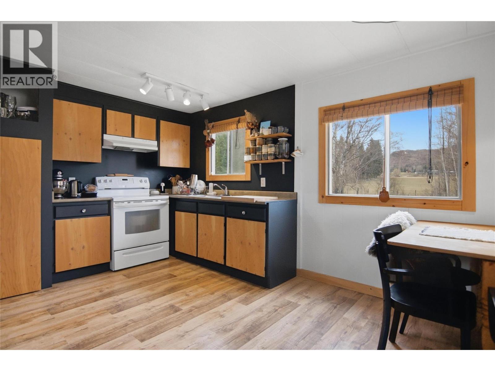 4048 Dixon Mountain Road Property Photo 18