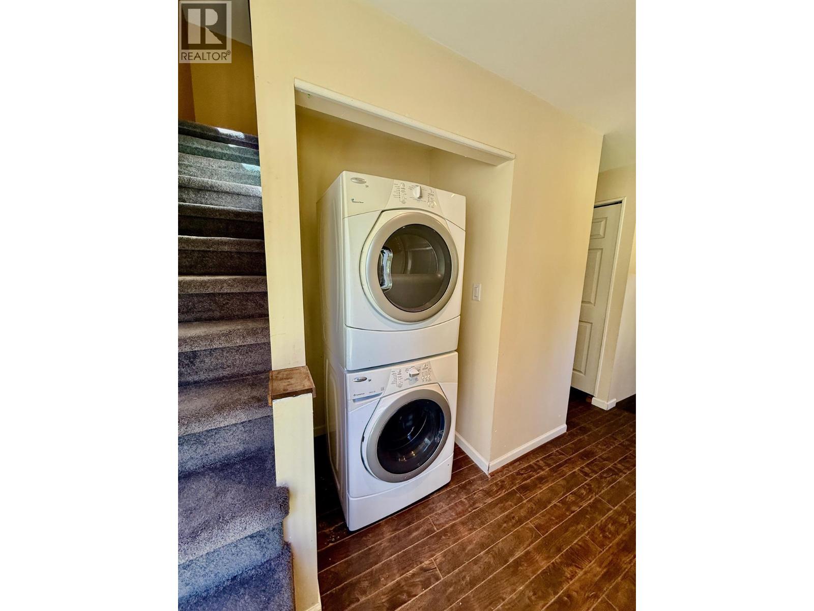 4019 Saunders Road Property Photo 17