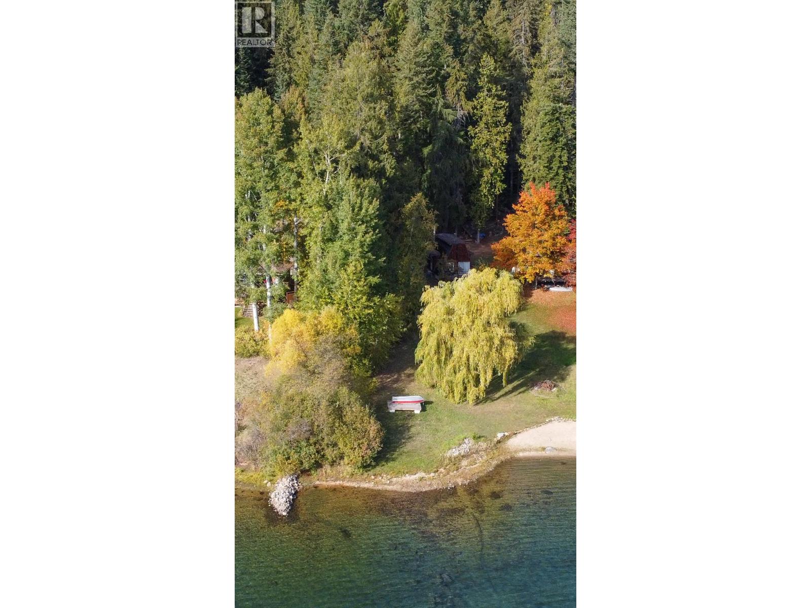 4318 Highway 3a Highway Property Photo 1