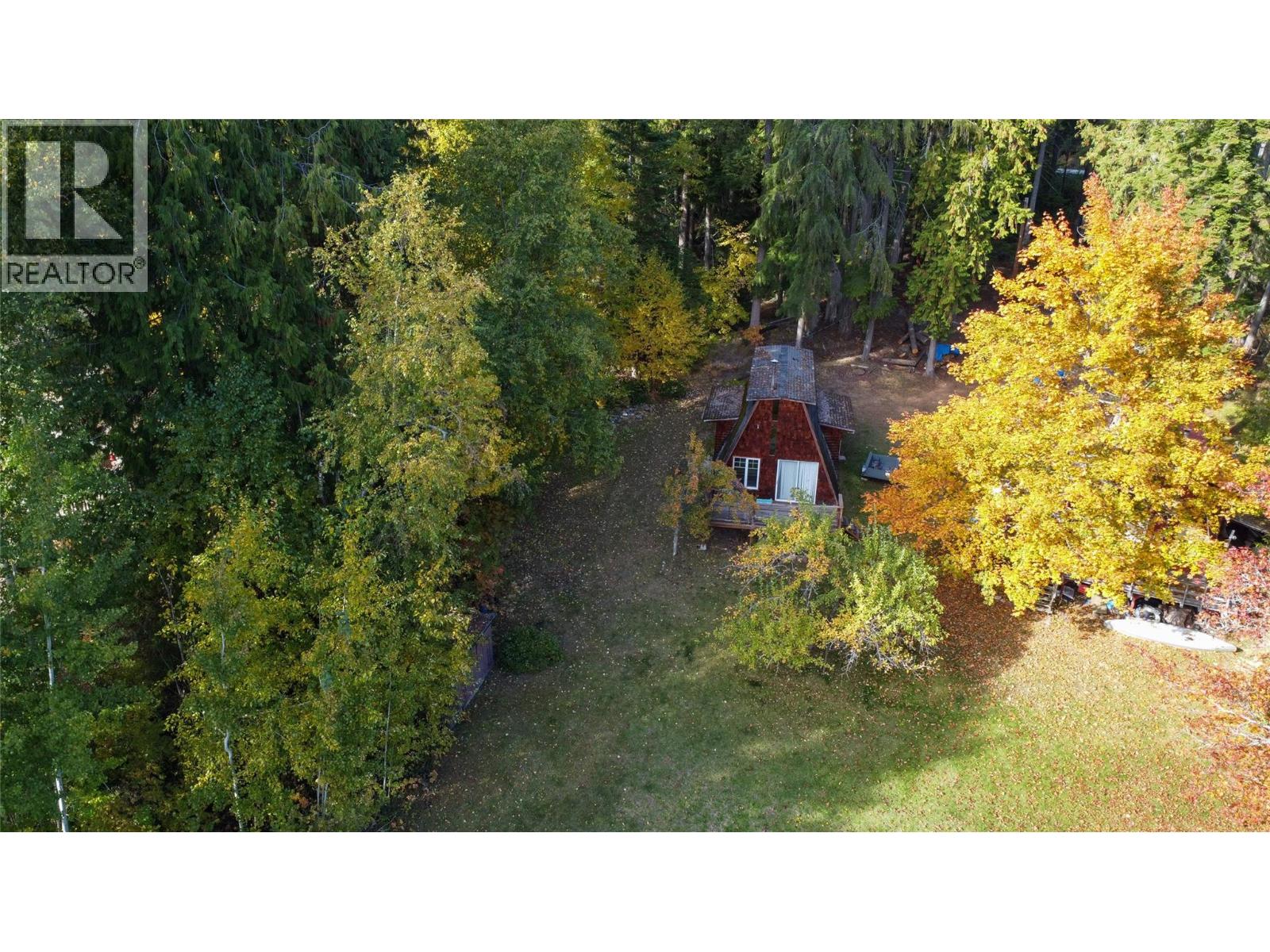 4318 Highway 3a Highway Property Photo 4