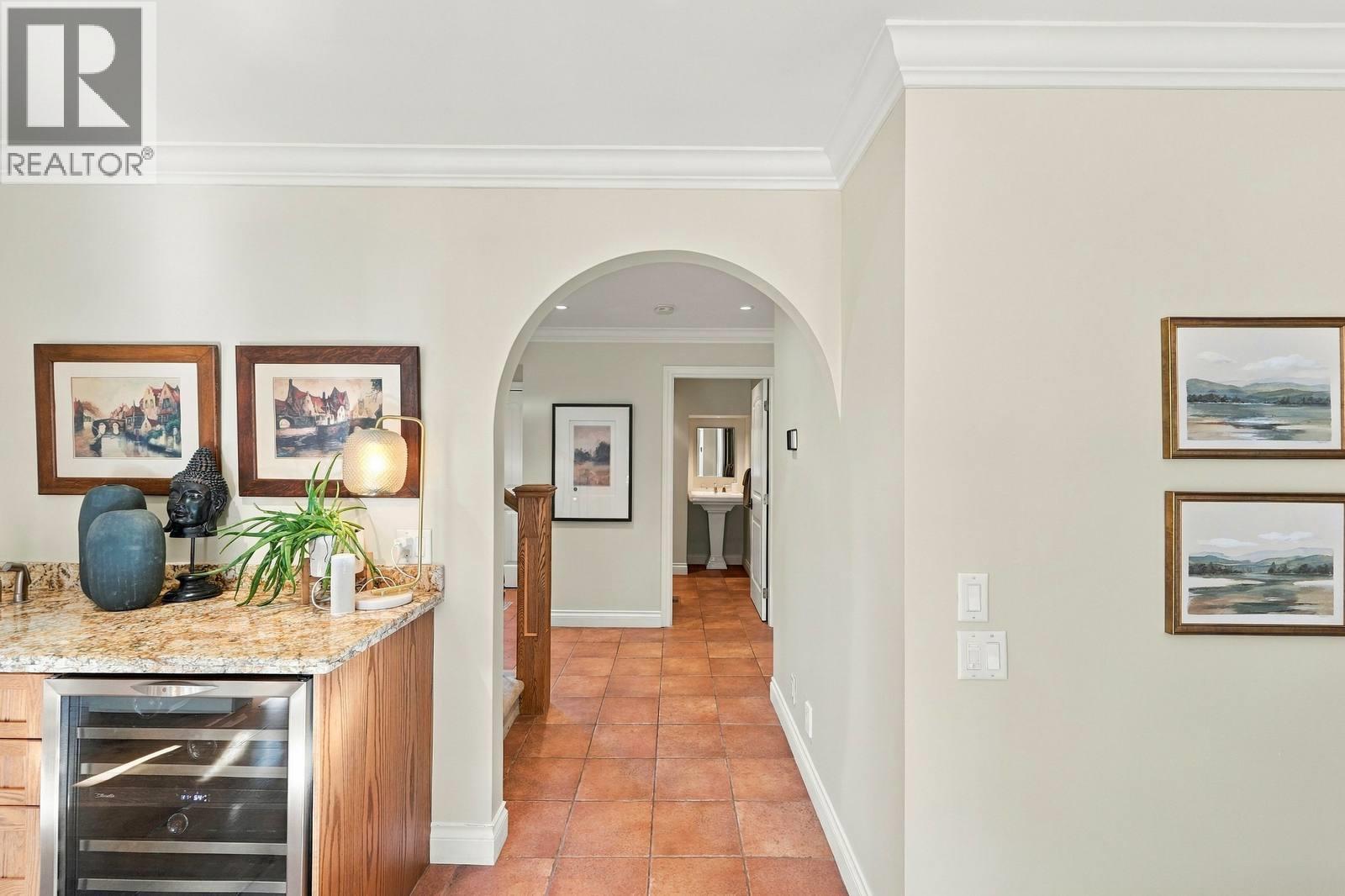 5047 Seon Crescent Property Photo 15