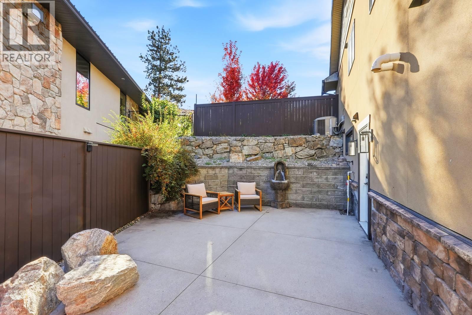 5047 Seon Crescent Property Photo 48