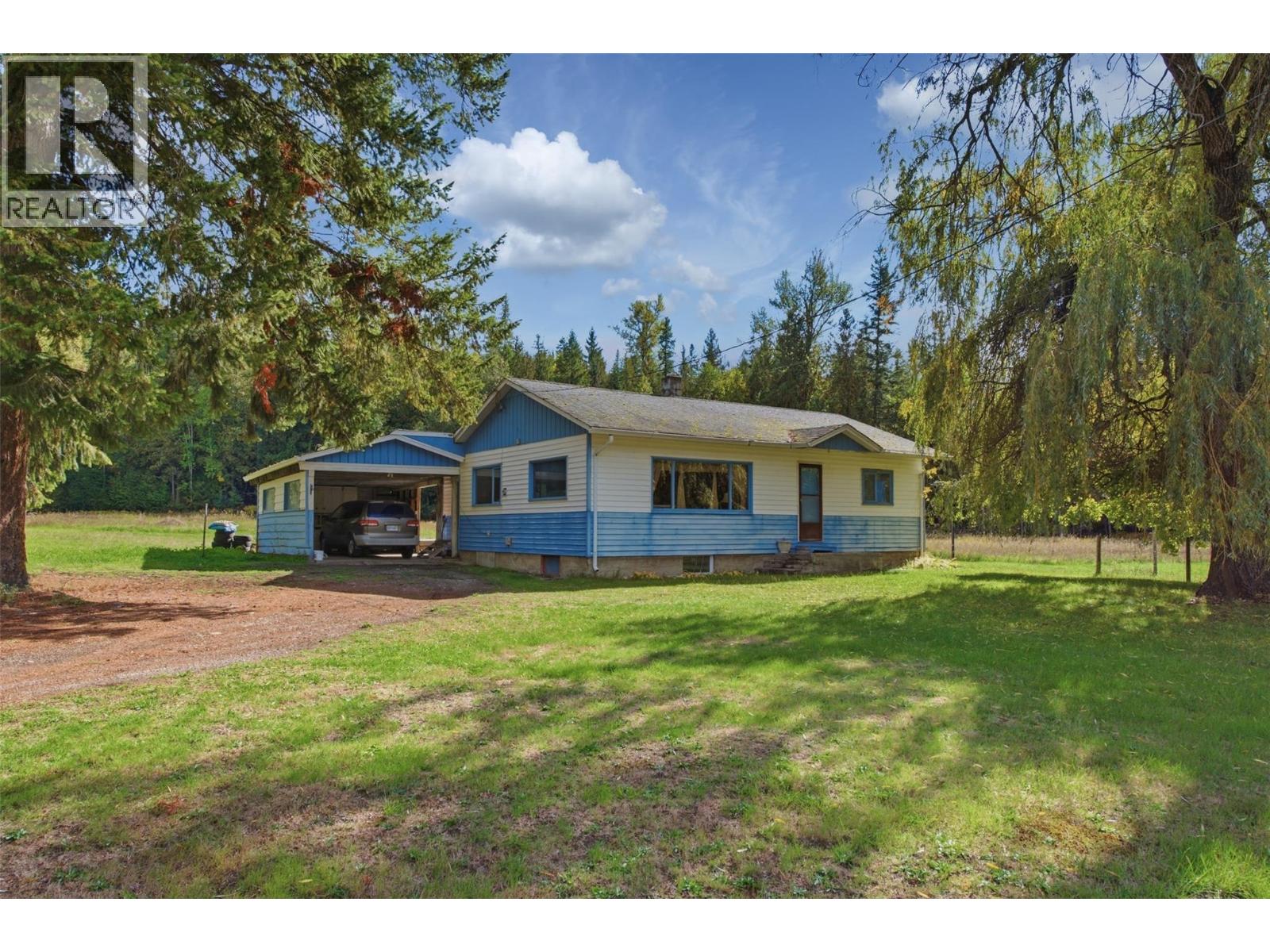 2613 Lumby Mabel Lake Road Property Photo 1