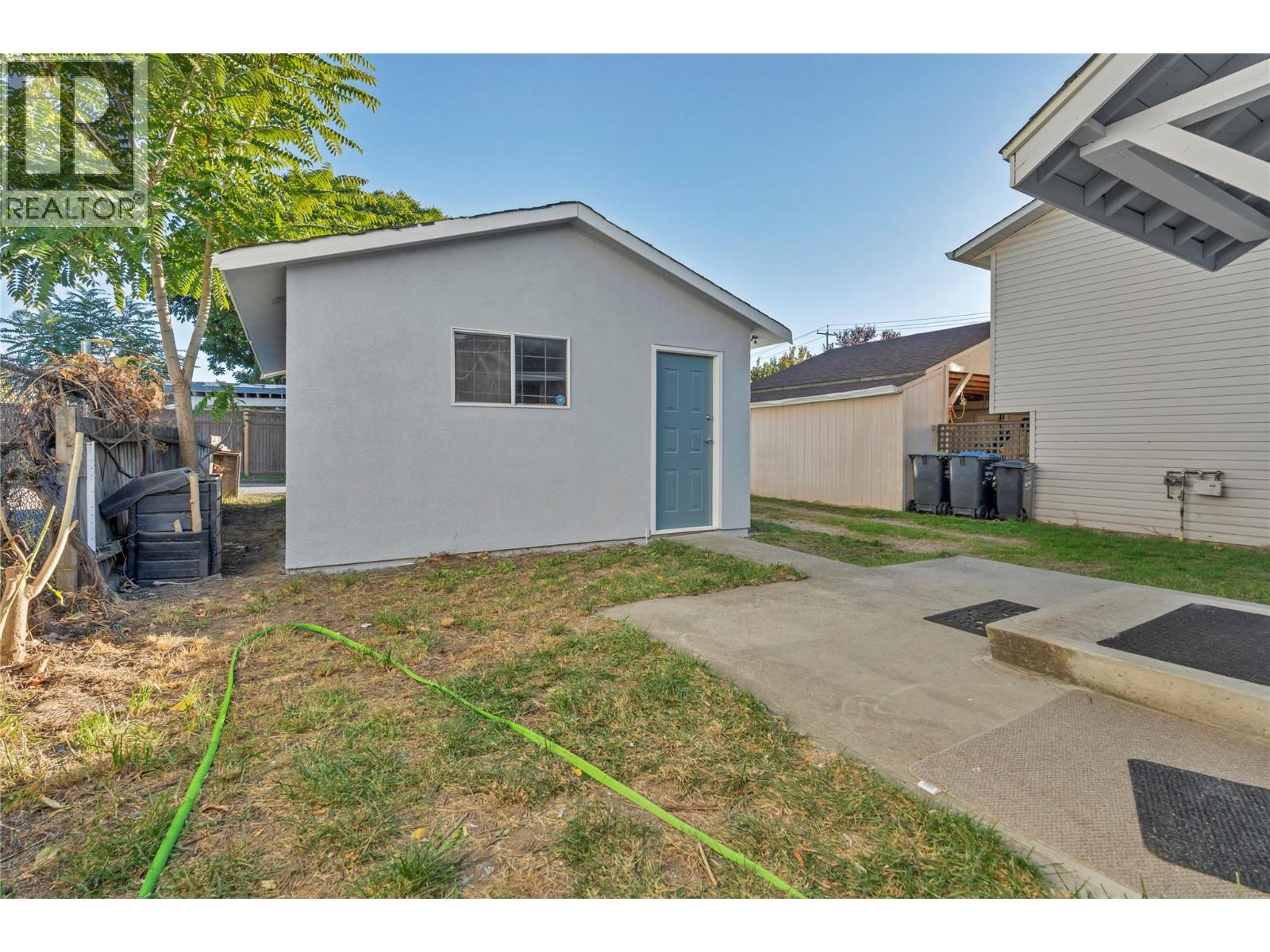 468 Wade Avenue W Property Photo 20
