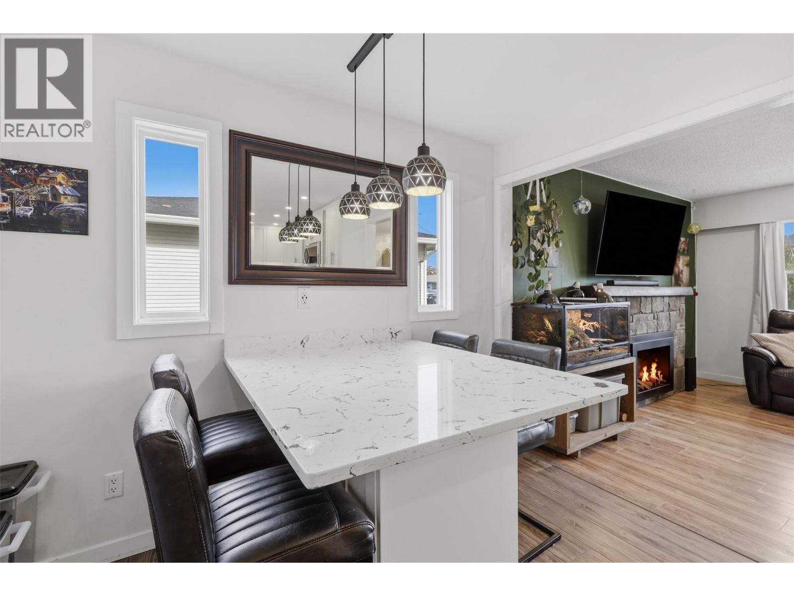 1239 10th Street Property Photo 27