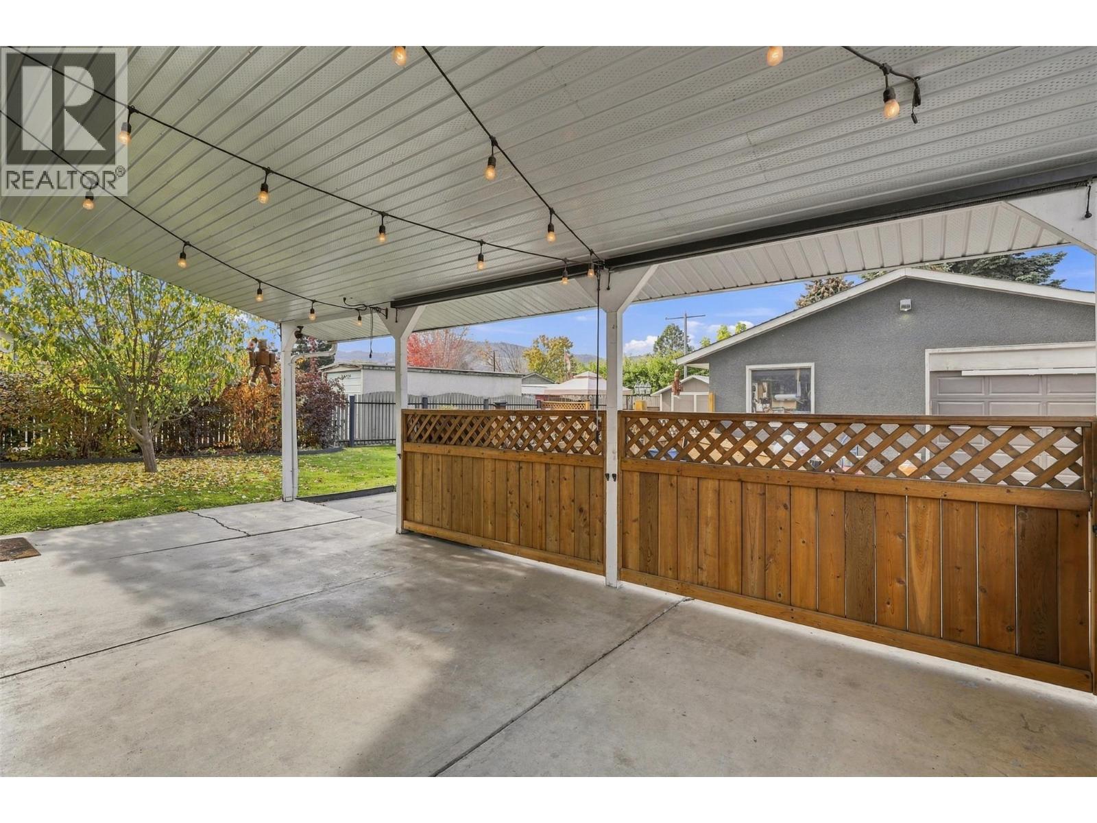 1239 10th Street Property Photo 32