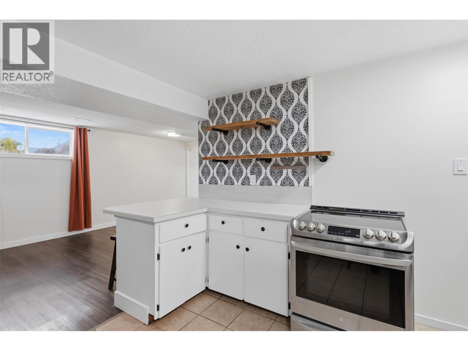 1239 10th Street Property Photo 43