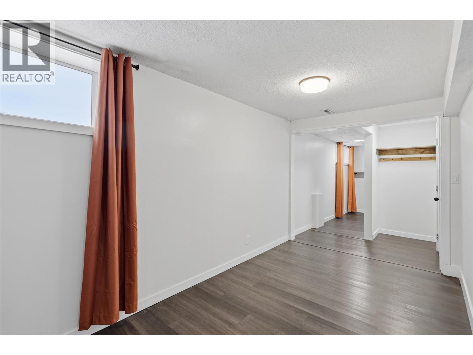1239 10th Street Property Photo 45