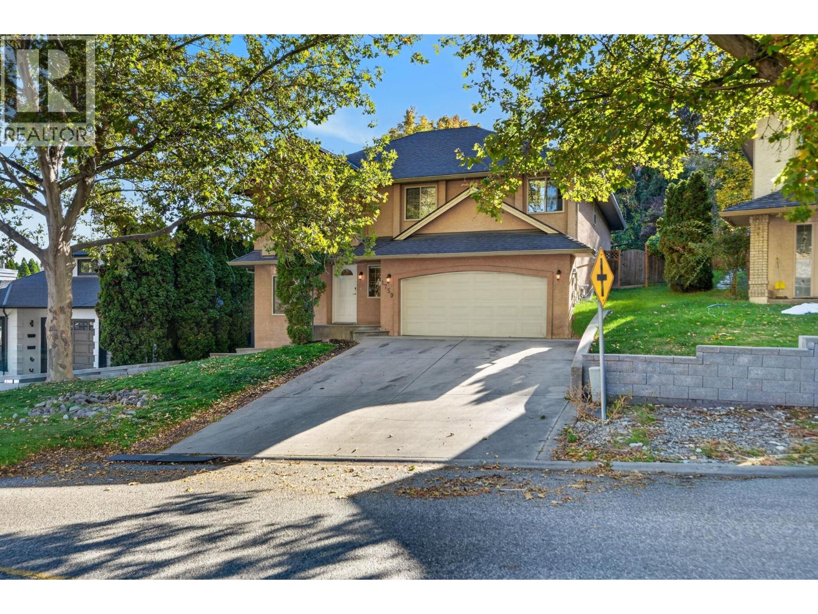 1759 Spruceglen Drive Property Photo 1