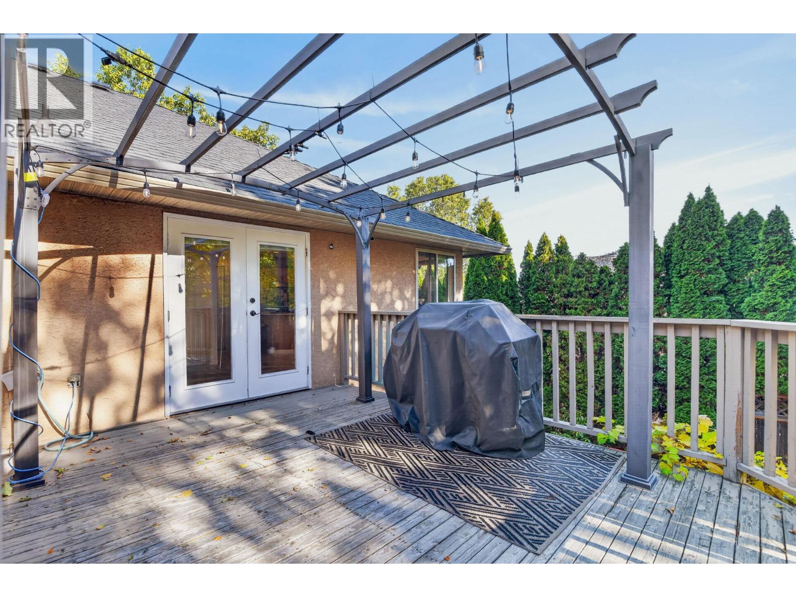 1759 Spruceglen Drive Property Photo 10