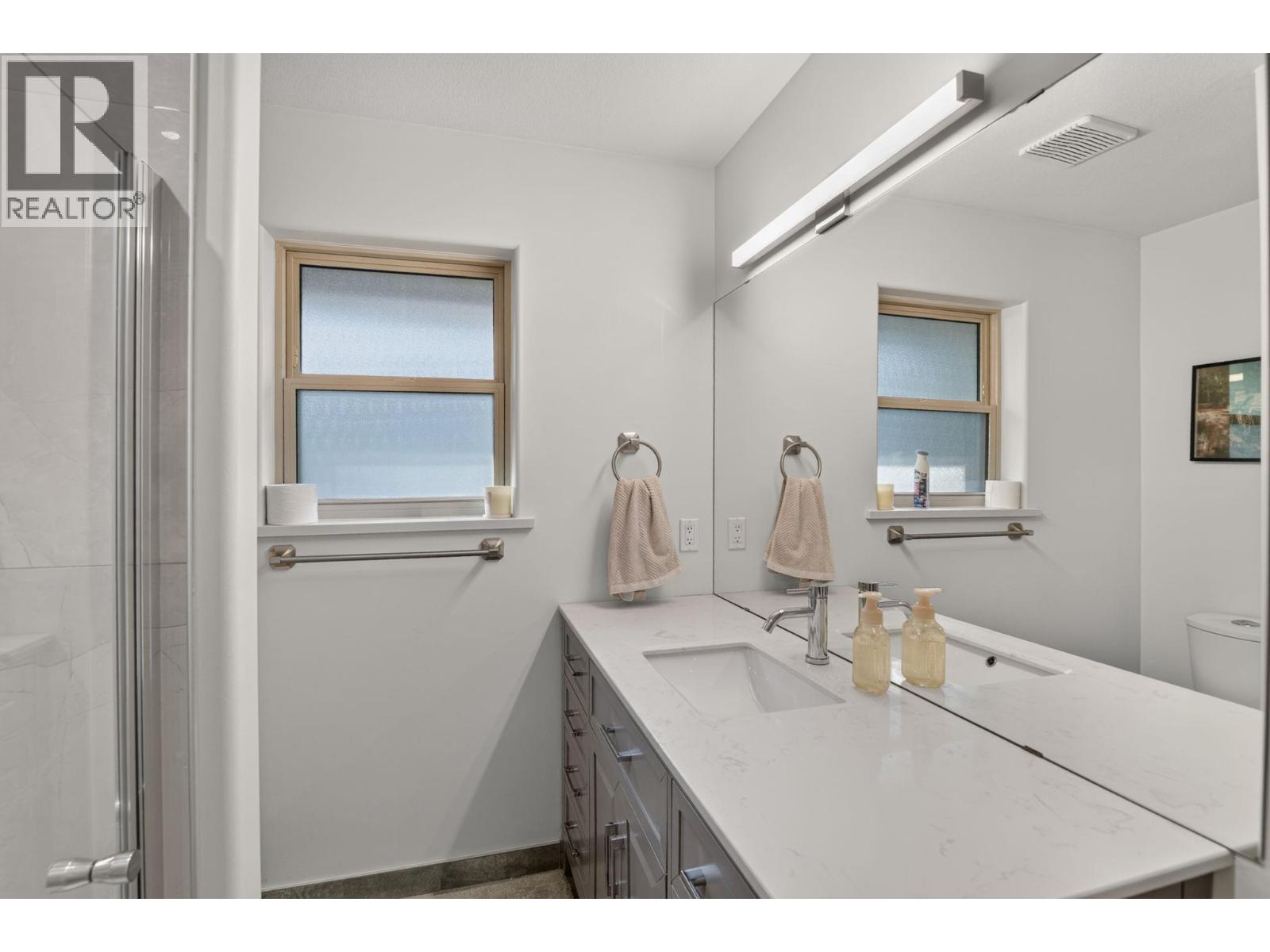 1759 Spruceglen Drive Property Photo 24