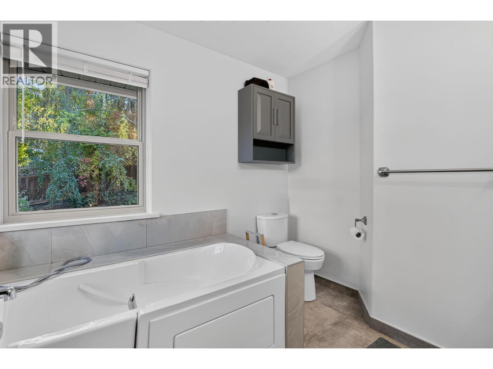 1759 Spruceglen Drive Property Photo 30