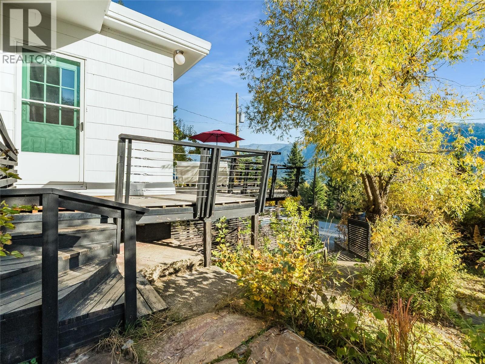 5995 Longbeach Road Property Photo 13