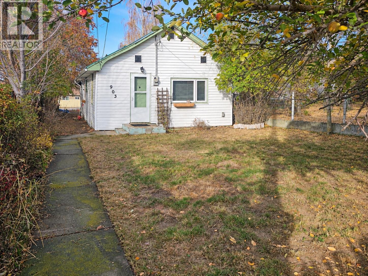 903 5a Street Property Photo 1
