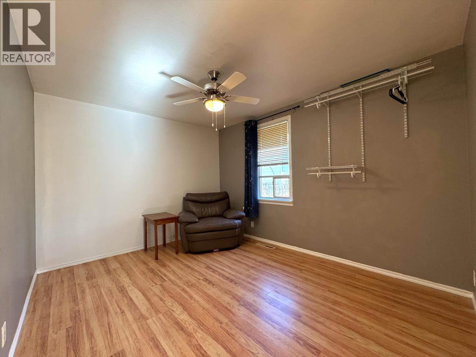 903 5a Street Property Photo 8