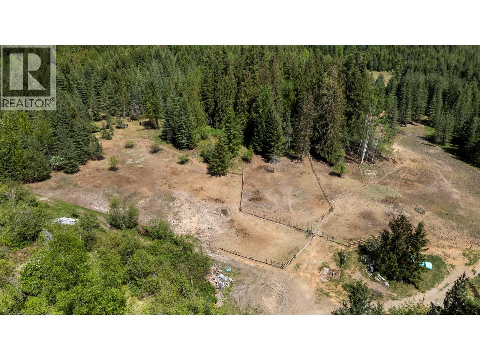 4993 Meadow Creek Road Property Photo 6