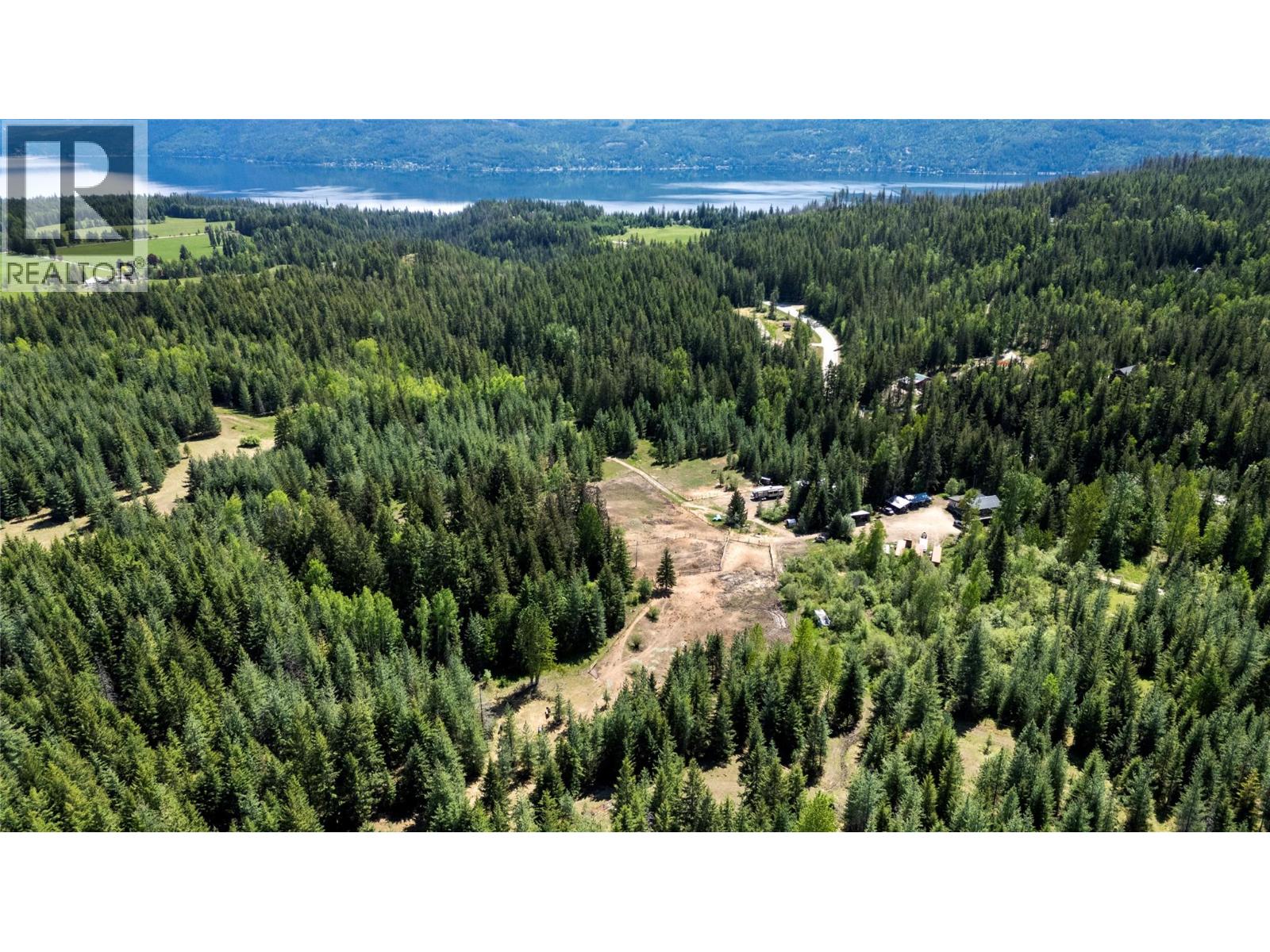 4993 Meadow Creek Road Property Photo 15