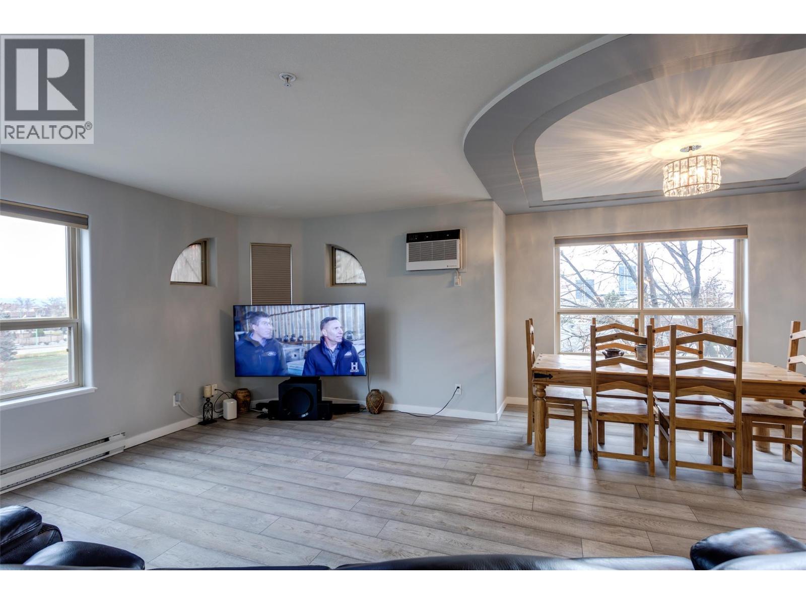 2130 Vasile Road Unit# 302 Property Photo 10