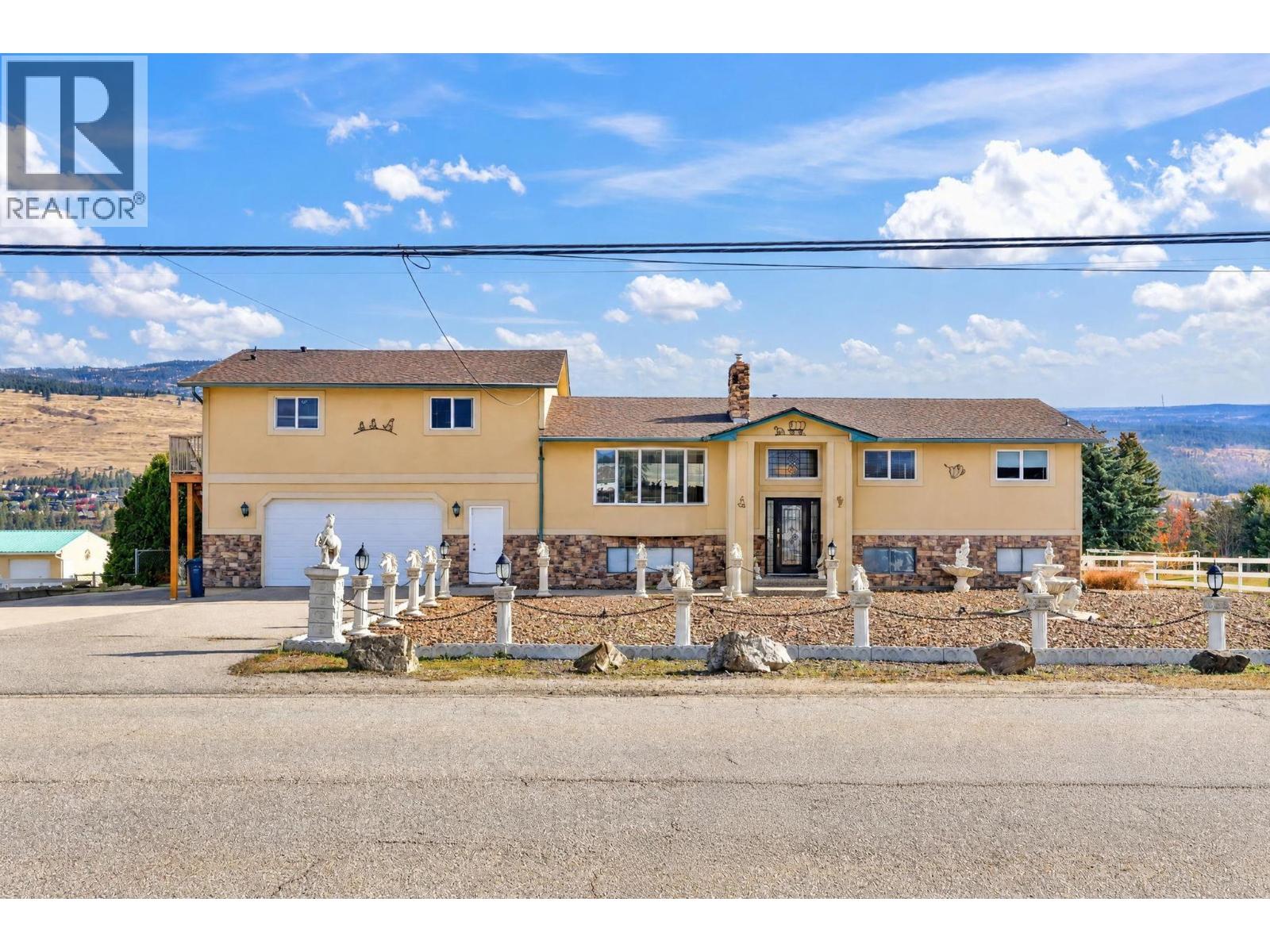 9771 Read Road Property Photo 1